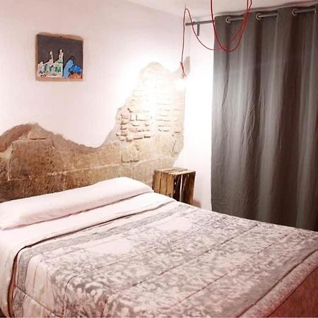 Bed and Breakfast Casa Paeria Льєйда Екстер'єр фото